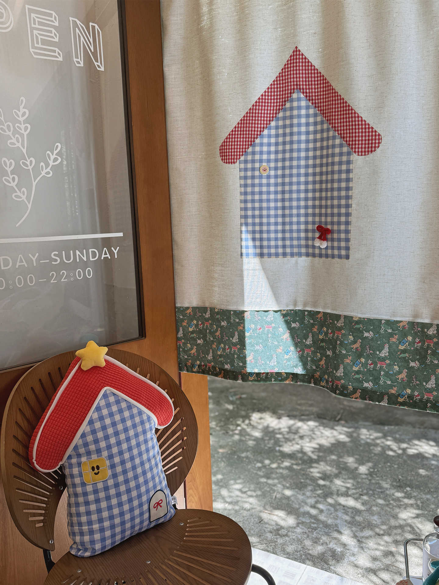 VIKAMA Gingham Small House Nor - đánh giá và giá Commercial Printing House